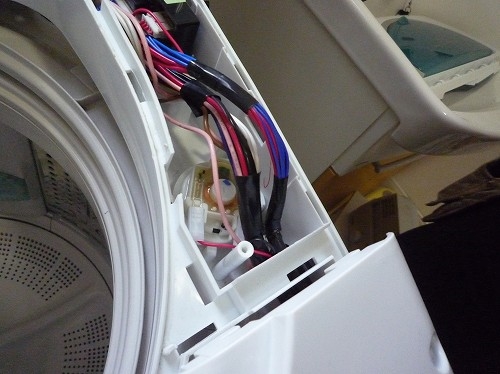洗濯機の水位センサーを交換しました。